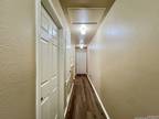 Mathom Lndg Apt,universal City, Home For Rent