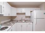 Redwood Ln Apt H, Gulf Breeze, Condo For Rent