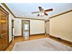 Chicago Rd, Oswego, Home For Rent