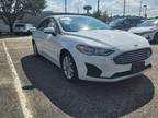 2020 Ford Fusion Hybrid SE