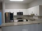 W Center Street Promenade Unit,anaheim, Condo For Rent
