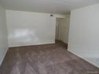 S Delaware St Apt,littleton, Flat For Rent