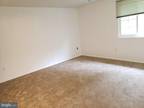 Peach Crest Dr Unit K, Germantown, Flat For Rent