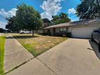 2204 Homecraft Lane Bedford Texas 76021