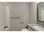 Batts Ln Apt L, Clarksville, Condo For Rent