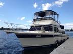 1985 Chris-Craft 380 Corinthian Boat for Sale