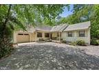 Falls Ct, Medford, Home For Rent