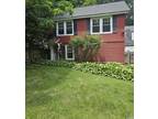 Mackey Ave Unit,port Washington, Home For Rent