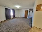 E G St Apt,north Platte, Home For Rent