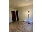 Loomis Ave Apt,sussex, Home For Rent