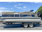 2019 Sun Tracker Party Barge 20 DLX (Used) #U06349BT