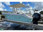 2021 Robalo 202 Explorer