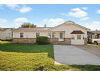 Spacious 4bd + Den, 1.5ba, 1292SF, Remodeled House in Carl Albert Schools