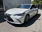 2021 Lexus ES