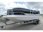 2025 Hurricane FunDeck 2360 RE OB