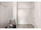 Wall St Apt,foxboro, Flat For Rent