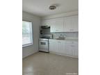 Jericho, New Hyde Park, Flat For Rent