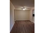 Villa Maison Apt C, Mount Pleasant, Home For Rent