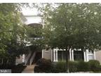 Lake Shore Crest Dr Apt,reston, Flat For Rent