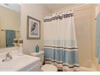 Adams Blvd Apt,greenville, Flat For Rent