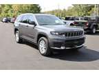 2022 Jeep Grand Cherokee L Laredo 4x4