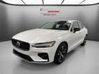 2024 Volvo S60 B5 Plus Dark Theme