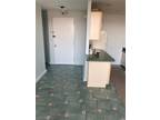 W Park Ave Apt,long Beach, Condo For Rent