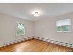 Closter Dock Rd, Closter, Home For Rent