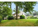 Harrow Ln, Manhasset, Home For Rent