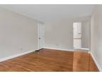 College St Apt,clinton, Condo For Rent