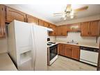 Fox Run Dr Unit B, Elk Grove Village, Home For Rent