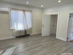 Frost Pond Rd Unit Lower, Glen Cove, Flat For Rent