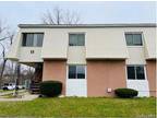 Mcintosh Pl Unit A, Newburgh, Flat For Rent