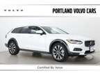 2023 Volvo V90 Cross Country B6 PLUS