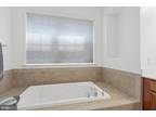 Diamond Lake Dr, Leesburg, Condo For Rent