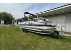 2023 Angler QWEST 8522 LT
