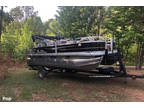 2021 Sun Tracker Fishin' Barge 20 DLX