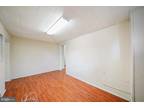 N Church St Apt,west Chester, Flat For Rent