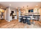 Th Ave Apt,santa Cruz, Flat For Rent