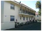 S Santander Ave Unit,coral Gables, Flat For Rent