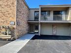 Lone Pine Rd Apt,west Bloomfield Township, Condo For Rent