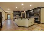 Cotswold Ln, Victoria, Home For Rent