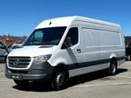 1994 Mercedes-Benz Sprinter Cargo 170 WB High Roof