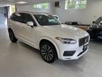 2022 Volvo XC90 T5 Momentum