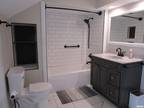 E Th St, Davenport, Home For Rent