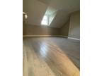 Oak St Unit B, Waltham, Home For Rent