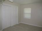 Th St Ne, Saint Petersburg, Home For Rent
