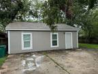 1011 1/2 Randall Pasadena Texas 77506