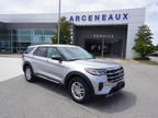 2025 Ford Explorer Silver, new