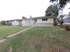 Large Bungalow in Meadowlark Park-Move in Ready